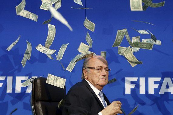 Один из главных спонсоров FIFA призвал сменить руководство организации