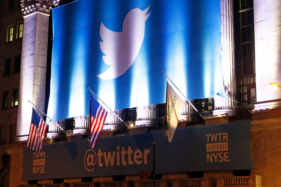 Акции Twitter вернулись к цене IPO