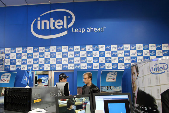 Intel инвестирует в Mirantis, продающую облачную ОС для дата-центров