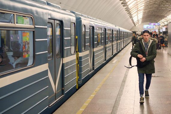 Три станции Фрунзенского радиуса метро в Петербурге могут быть сданы в конце 2018 года