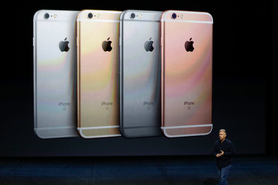 Apple собирается побить рекорд прошлого года по продажам новых iPhone в первые выходные
