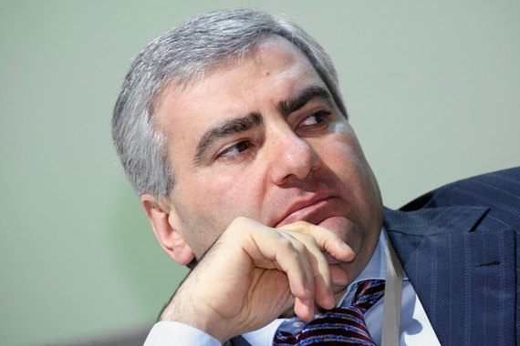 «Интер РАО» продает сети в Армении Самвелу Карапетяну