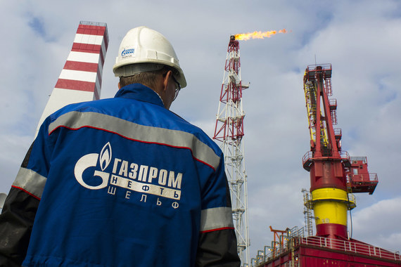 Из-за санкций и низких цен на нефть «Газпром» и «Роснефть» не выполняют свои обязательства на шельфе, говорил на прошлой неделе замминистра природных ресурсов Денис Храмов