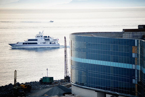 Недостроенный Hyatt во Владивостоке может выкупить китайская госкорпорация