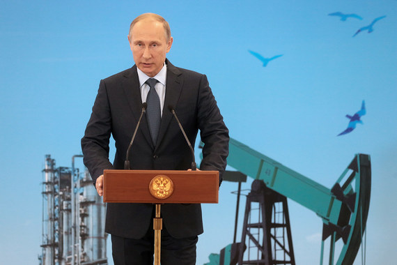 Путин запретил снижать инвестпрограммы нефтегазовых компаний