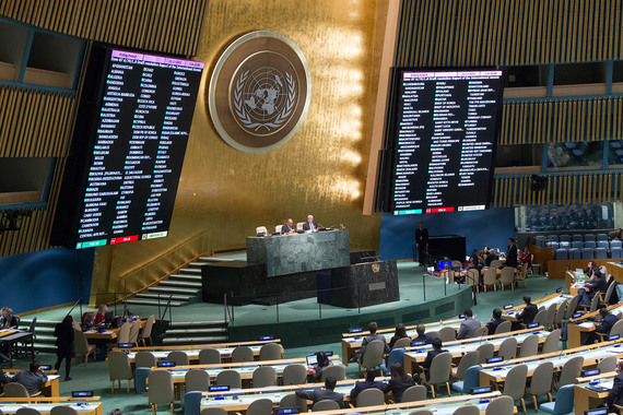 Генеральная ассамблея ООН призывает защитить правозащитников