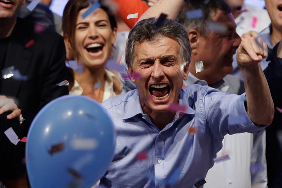 На выборах президента Аргентины победил оппозиционер-правоцентрист