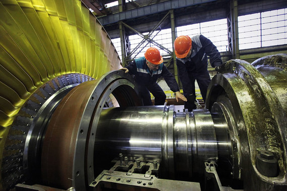 Петербург поставит оборудование для АЭС в Иране и Индии