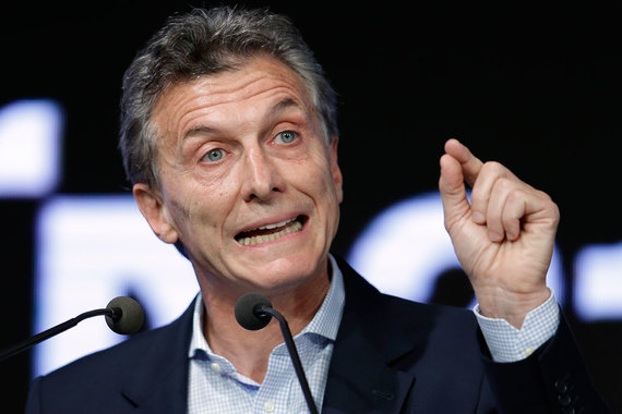Новый президент Аргентины спешит реформировать экономику