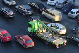 В Госдуме готовятся к принятию законопроекты об изменении правил эвакуации автомобилей и медицинского освидетельствования водителей