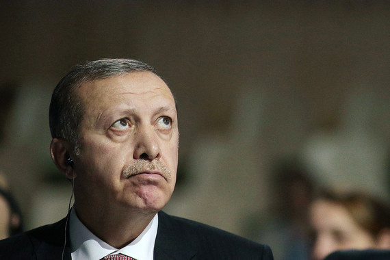 Эрдоган хочет наладить отношения с Россией, но не знает, как начать