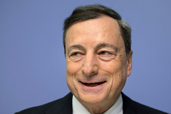 Обвал  мешает ЕЦБ