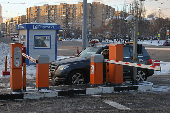 В системе оплаты парковок в Москве периодически случаются существенные сбои