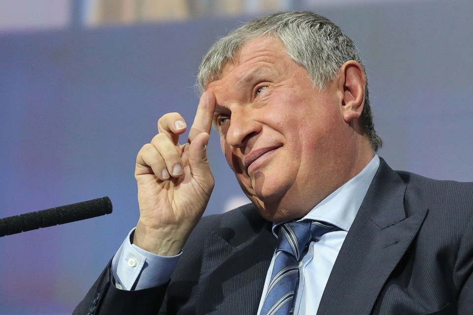 Дневной оклад Игоря Сечина составляет полмиллиона рублей