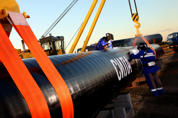 Несмотря на падение курса рубля, «Газпрому» не удастся сэкономить на строительстве «Силы Сибири»