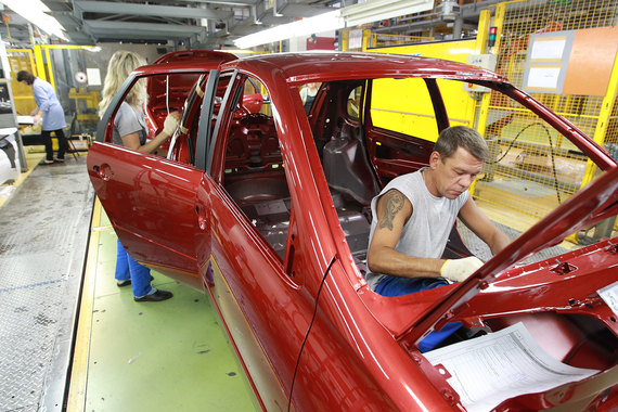 «АвтоВАЗ» хочет попросить дополнительные госсубсидии для временной занятости сотрудников