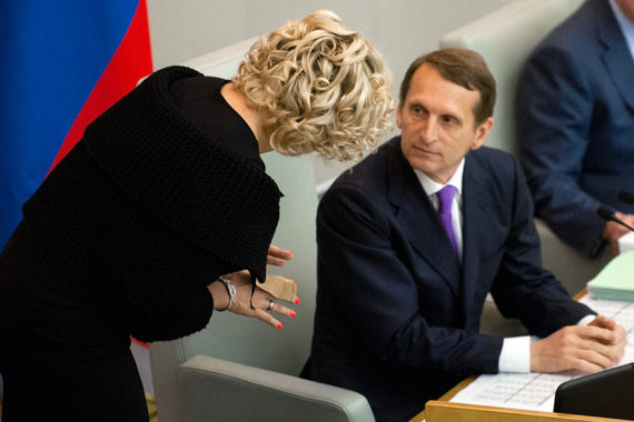 «Единая Россия» доверит эфир депутатам, военным, телеведущим и спортсменам