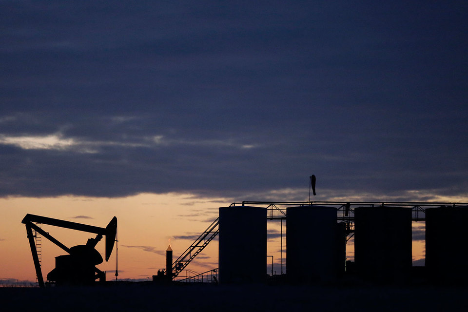 ОПЕК также считает, что в 2017 г. ее конкуренты добудут больше нефти, чем в 2016 г.