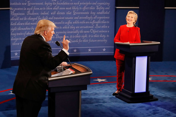 Первые дебаты не помогли Клинтон и Трампу привлечь новых избирателей