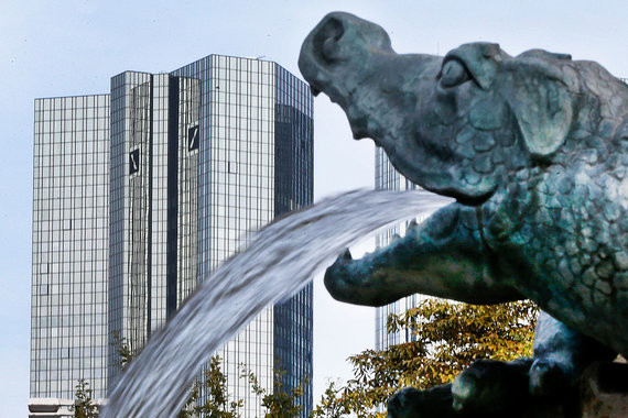 Bloomberg: Deutsche Bank получил €256 млн прибыли в третьем квартале