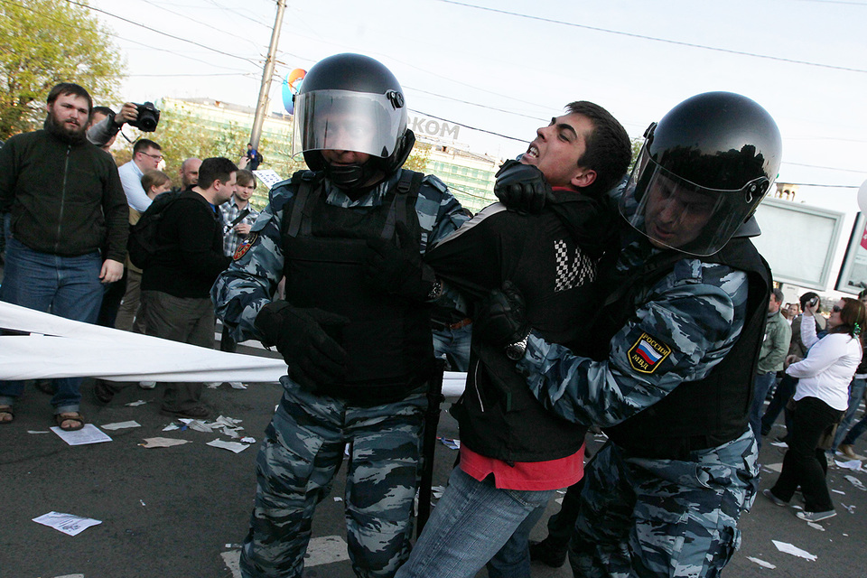 Суд пришел к выводу, что лидеры протестующих были застигнуты врасплох из-за изменения места проведения мероприятия по сравнению с заявленным изначально
