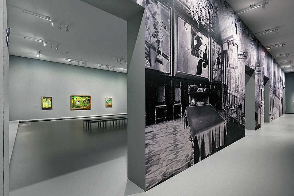 Футуристические интерьеры Fondation Louis Vuitton