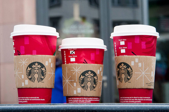 Starbucks начала активно развивать в России пункты самообслуживания