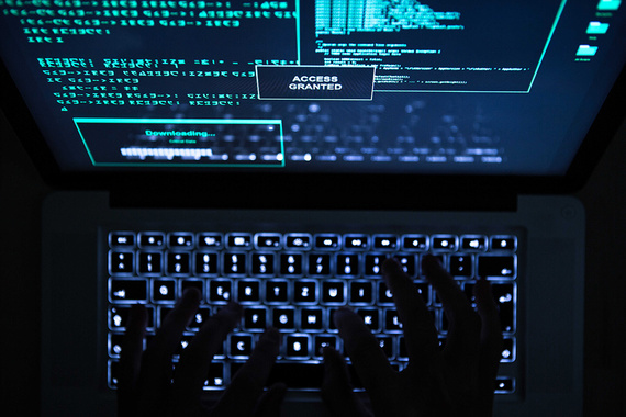 Лидеры IT-рынка в спешном порядке пытаются закрыть уязвимости, используемые ЦРУ