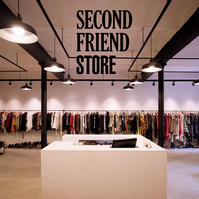 Торговое пространство Second Friend Store