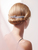 Бриллиантовое украшение для волос из линии Jeanne можно носить как бандо или как обруч в прическе