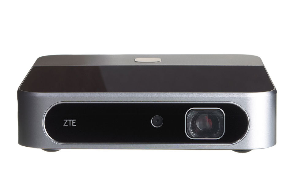 Карманный проектор ZTE - 13х13 см