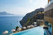 Lindos Blu Luxury Hotel &amp; Suites 5* Deluxe, Родос, Греция Новый (открылся в 2009 году) дизайнерский отель на берегу моря, оформленный в современном минималистичном стиле, идеально подходит для романтичного и эксклюзивного отдыха. Частный песчаный пляж, просторные комфортабельные номера, виллы и мезонеты, два ресторана, два бара, два открытых бассейна, теннис, спа-центр, живая музыка.