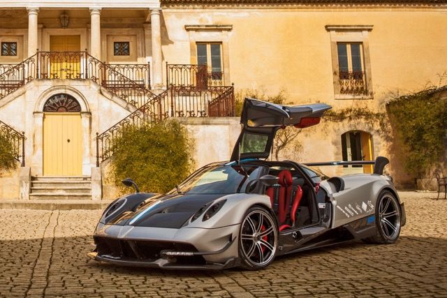 Все 20 экземпляров гиперкара Huayra BC уже распроданы по цене около $2,5 млн