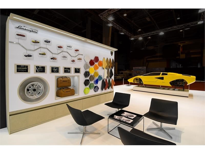 Автомобиль Countach LP400, проходящий на данный момент последние процедуры реставрации