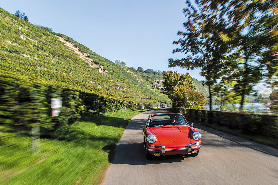 В год 70-летия спорткара Porsche самое время прокатиться на его родину, в Штутгарт и лучшие виноградники земли Баден-Вюртемберг