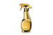 Moschino Gold Fresh Couture Итальянский модный бренд представляет третий аромат в коллекции Fresh Couture. На этот раз – в оригинальном позолоченном флаконе, стилизованном под упаковку для моющего средства. Композиция тоже озорная и ироничная: среди слышащихся нот – мандарин, груша с ревенем и персик