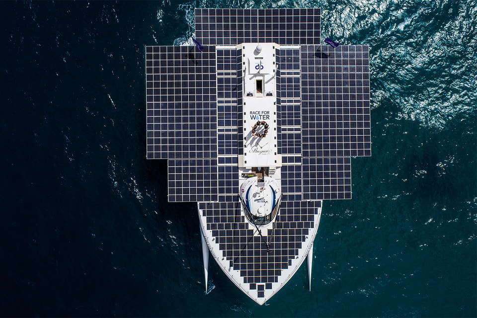 Race for Water – это первое в мире экосудно, работающее на   возобновляемой энергии от солнца, водородного топлива и на тяге в виде   воздушного змея