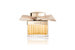 Chloé Absolu de ParfumВпервые этот древесно-цветочный аромат парфюмера Мишеля Альмарака появился год назад как лимитированная версия в честь юбилея классического аромата Chloé. С этой же осени Absolu de Parfum стал частью постоянной коллекции. Глубина дамасской розы усилена абсолю розы столистной, собранной во французском Грассе