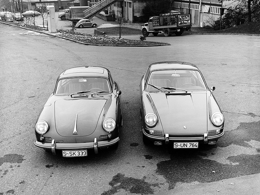 Старые модели Porsche узнаваемы благодаря своим очертаниями и форме корпуса