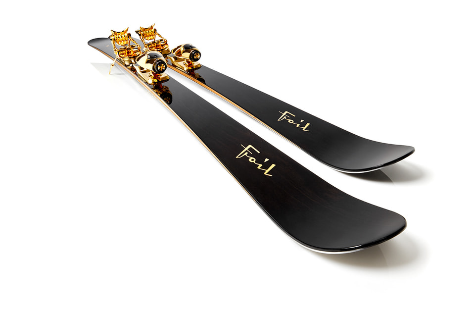 Oro Nero Gold Skis - лыжи из 8000-летнего морёного дуба с элементами 14-каратного золота