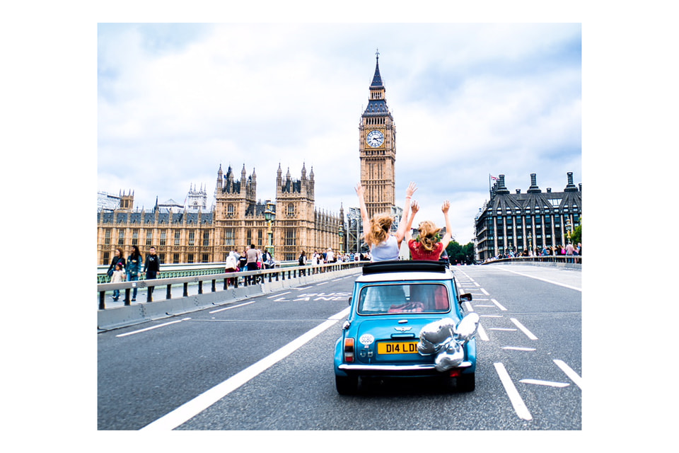 Отель Baglioni Hotel London предлагает путешествие по Лондону на Mini Cooper