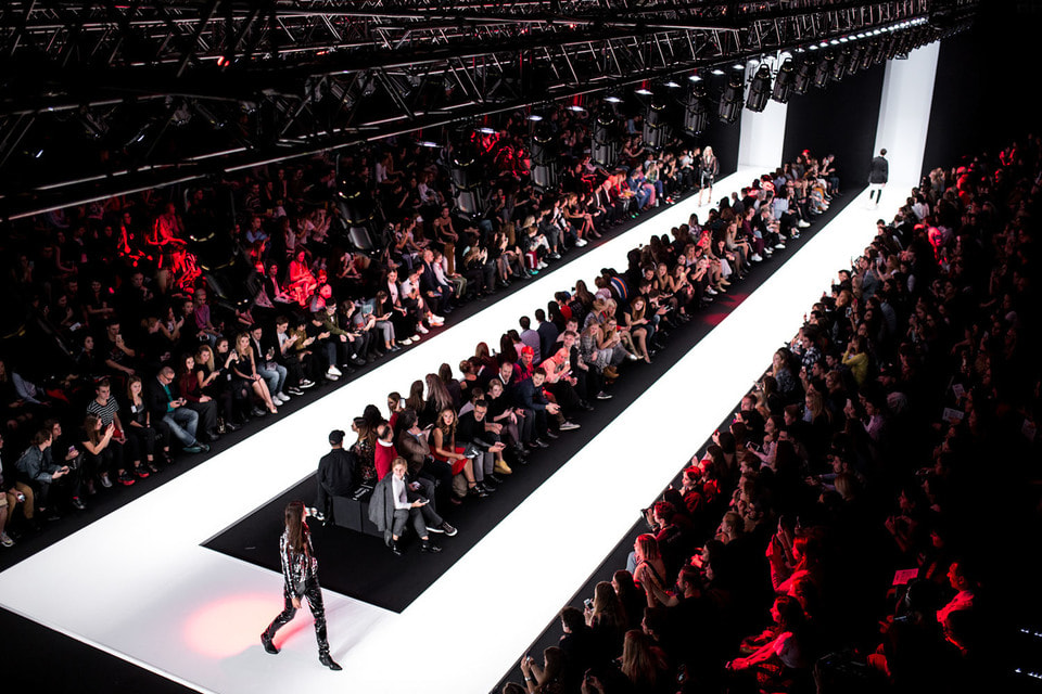 Основная площадка Mercedes-Benz Fashion Week Russia – ЦВЗ «Манеж»