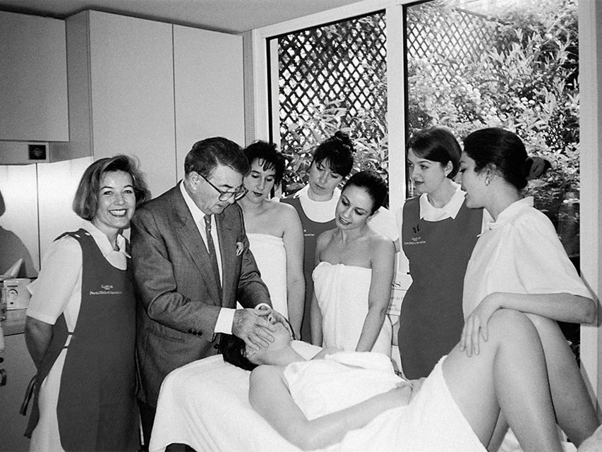 Институт красоты Clarins, 1954 г.