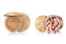 В летней коллекции макияжа Guerlain, вдохновленной узором пейсли, есть  пудра  в шариках Meteorites Perles de Satin и палетка с румянами, пудрой и халайтером Terracotta Route des Indes