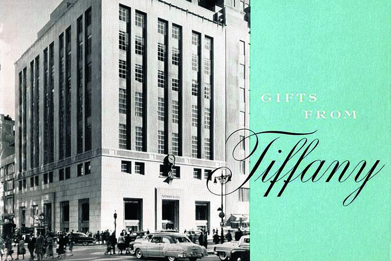 В здание на углу 5-й авеню и 57-й улицы компания Tiffany &amp; Co. переехала в 1940 году и теперь здесь расположены флагманский бутик, штаб-квартира и музей Дома