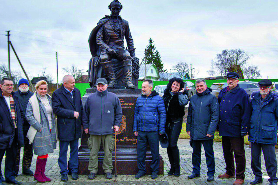 Памятник А. В. Суворову уже установлен, но его официальное открытие состоится 18 мая 2020 г.