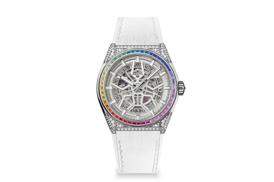 Безель часов Defy Classic High Jewelry Rainbow декорирован цветными сапфирами, тональность которых подобрана с эффектом «радужного» перехода цвета