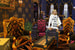 Образ из рекламной кампании Moschino x The Sims Capsule Collection