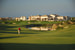 Терртория Aphrodite Hills Resort: здесь братья Ланитис играют в гольф
