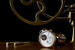 Мастера швейцарской мануфактуры Blancpain переосмыслили собственный парящий турбийон, которым впервые оснастили часы еще в 1989 году. Модель Villeret Tourbillon Volant Heure Sautante 66260 дополнена новым усложнением – прыгающим часом и ретроградной минутой, которые никогда ранее не применялись в наручных часах Blancpain. Таким образом, новинка 2020 года – своего рода дебют мануфактуры